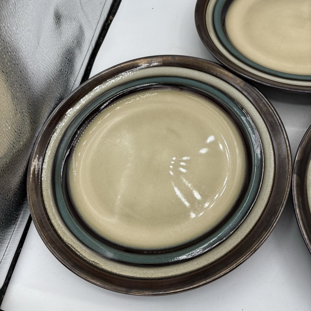 Mikasa Gourmet Basics Dinner Plates 11.25" Stoneware Spector Blue Set of 3 - Picture 4 of 9